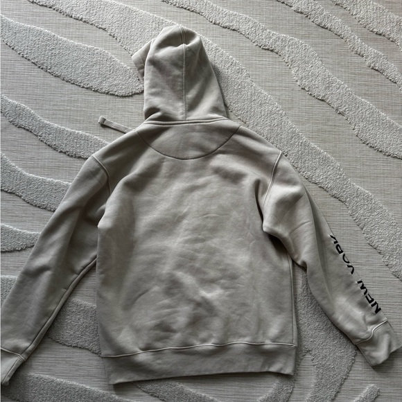 Unisex zip up New York hoodie - Picture 2 of 5